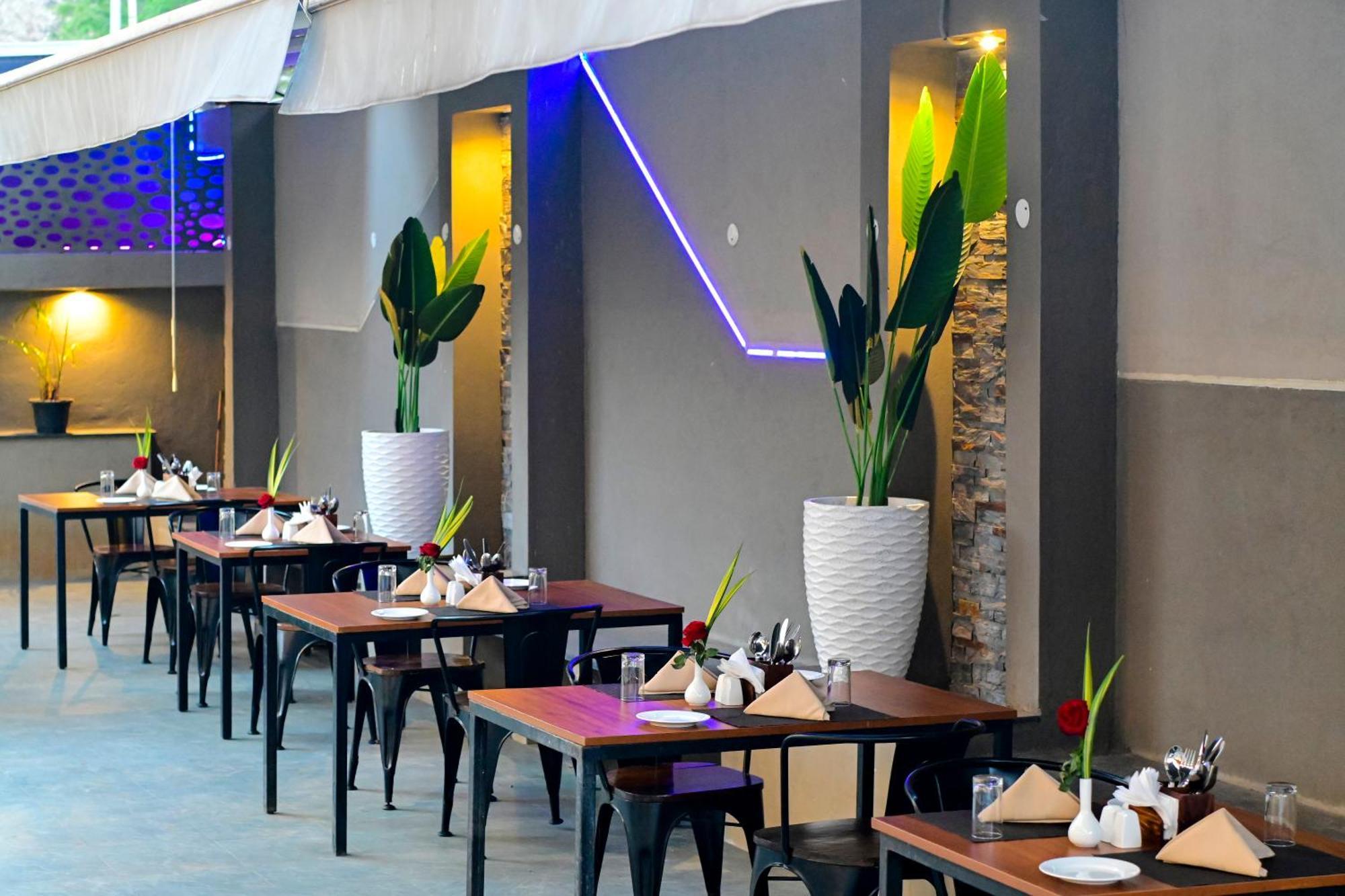 Tgi Livancia Hillside Mysore Exterior photo